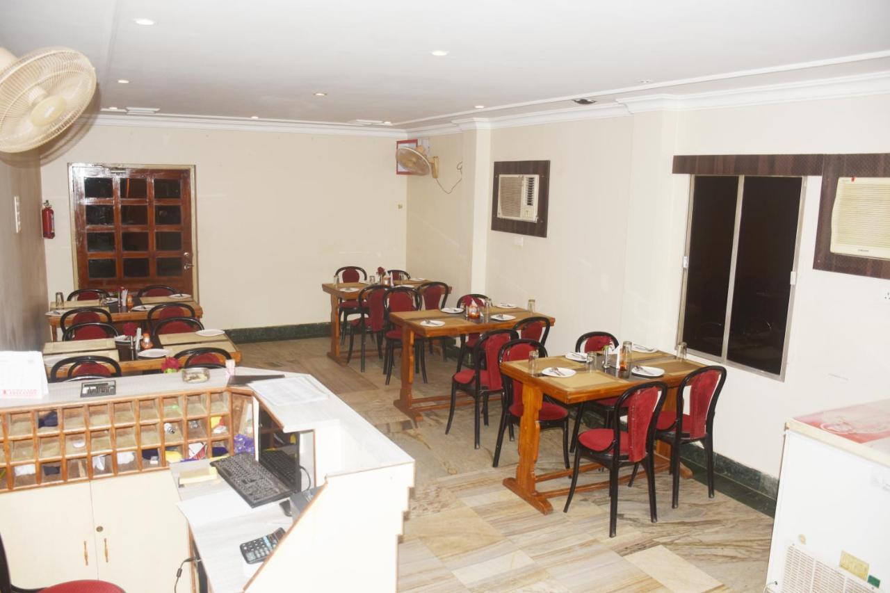 Hotel Trinath Nayagarh Exterior foto